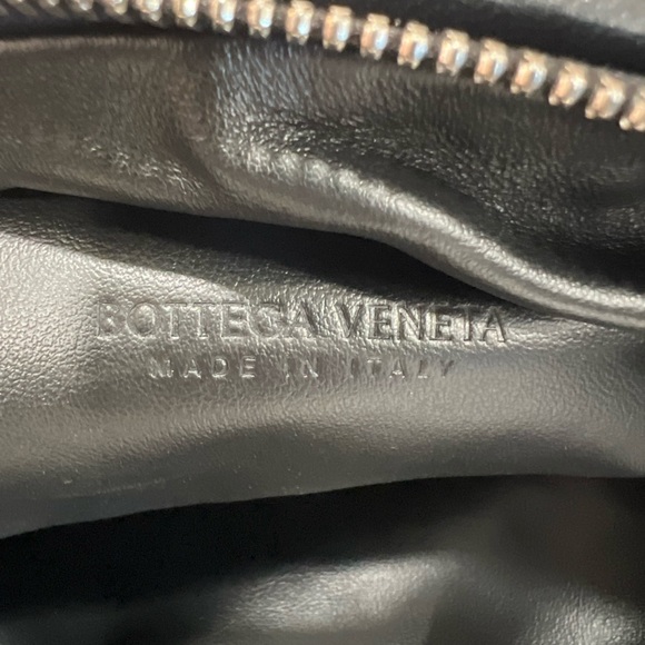 Bottega Veneta Teen Jodie Leather Bag - Picture 10 of 12